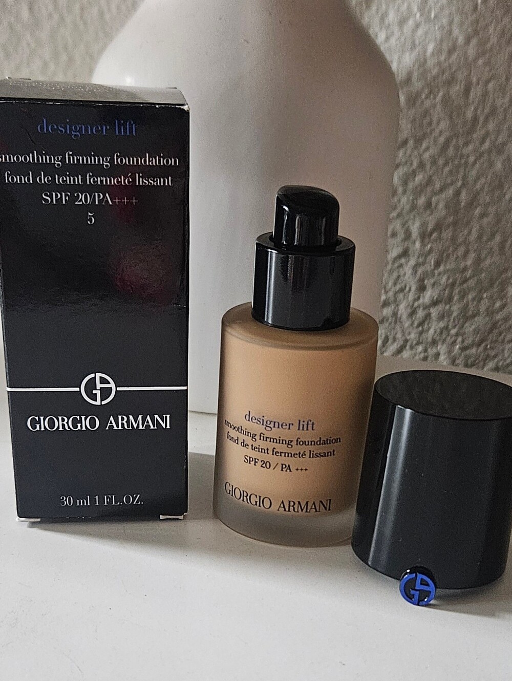 Giorgio Armani Designer Lift Smoothing Firming Foundation SPF 20 #5